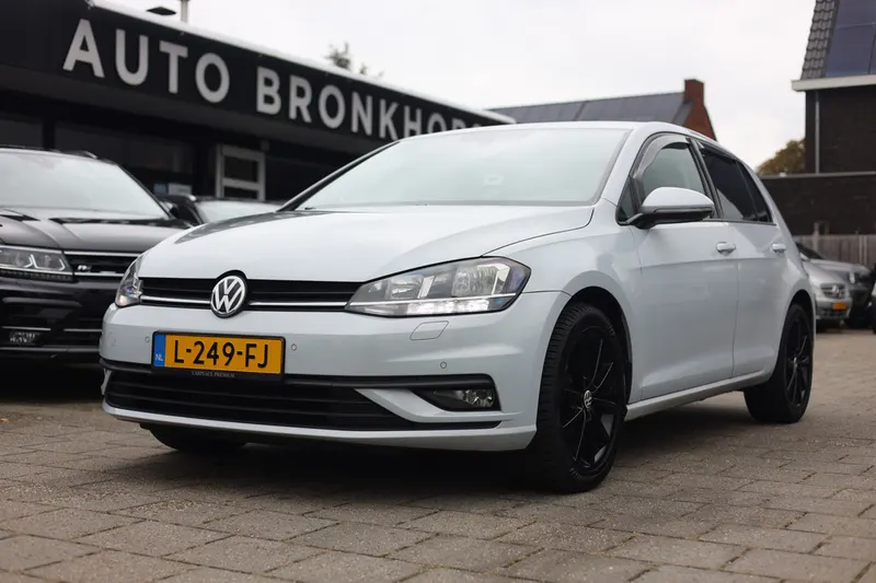 Volkswagen Golf (2018)