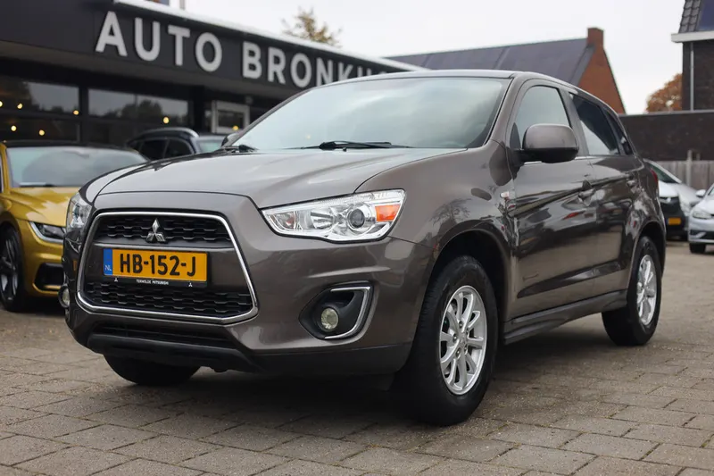 Mitsubishi ASX (2015)