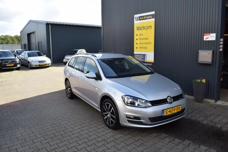 Volkswagen Golf (2014)