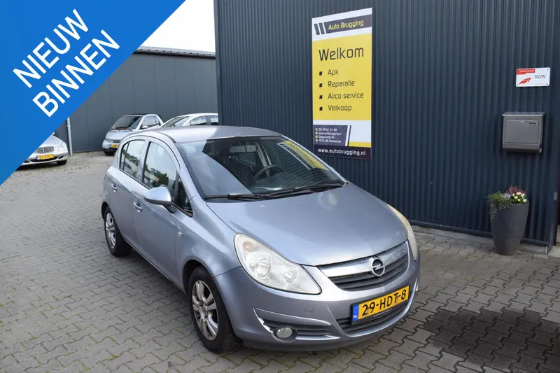 Opel Corsa (2009)