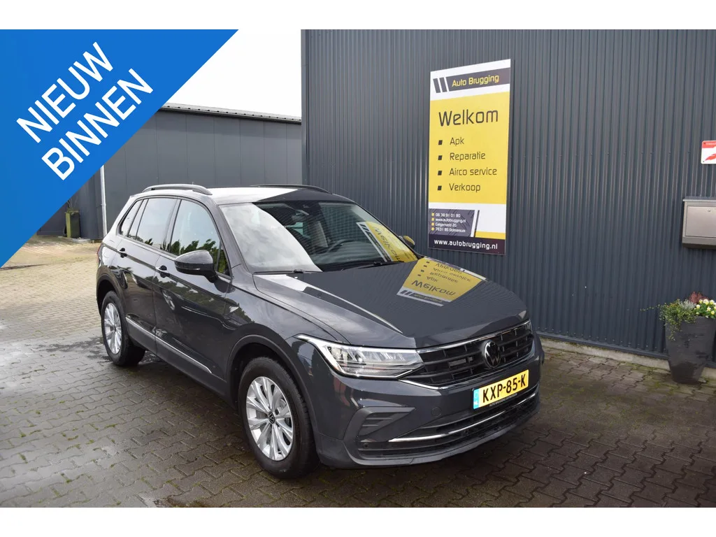 Volkswagen Tiguan (2022) — foto 1