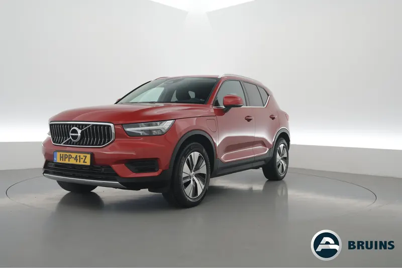 Volvo XC40 (2022)