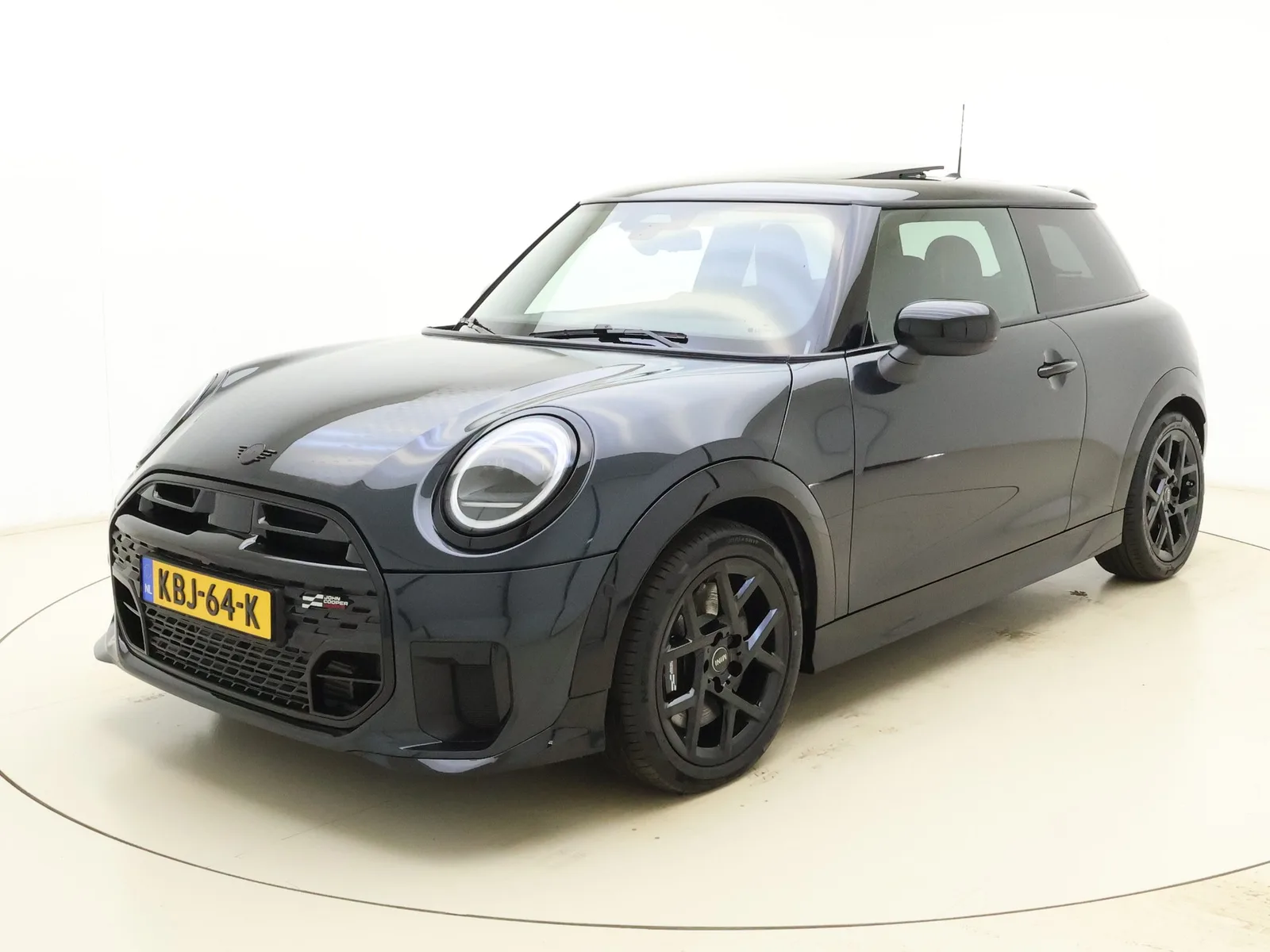 MINI John Cooper Works (2025) — foto 1