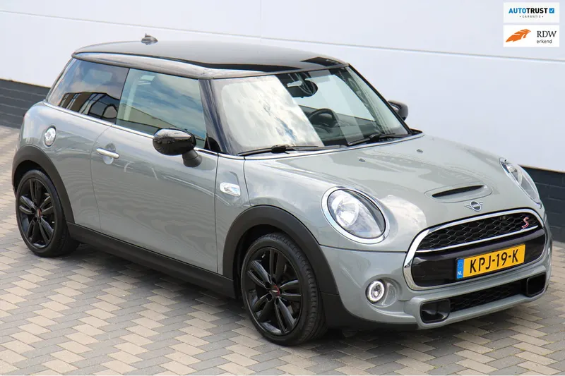MINI Cooper S (2019)