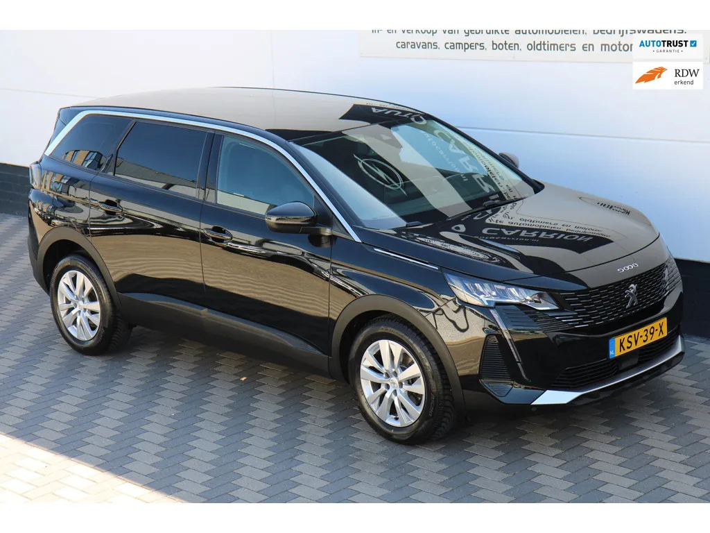 Peugeot 5008 (2021) — foto 1