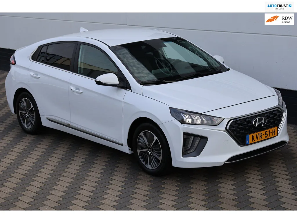 Hyundai Ioniq (2021) — foto 1