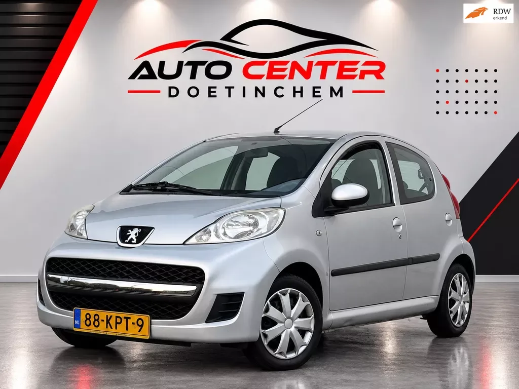 Peugeot 107 (2010) — foto 1