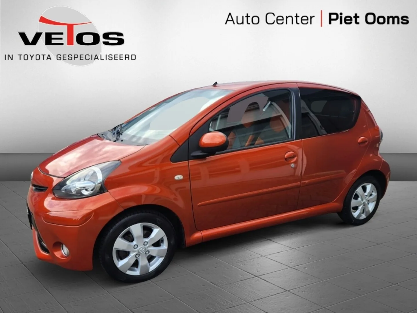 Toyota Aygo (2013) — foto 1