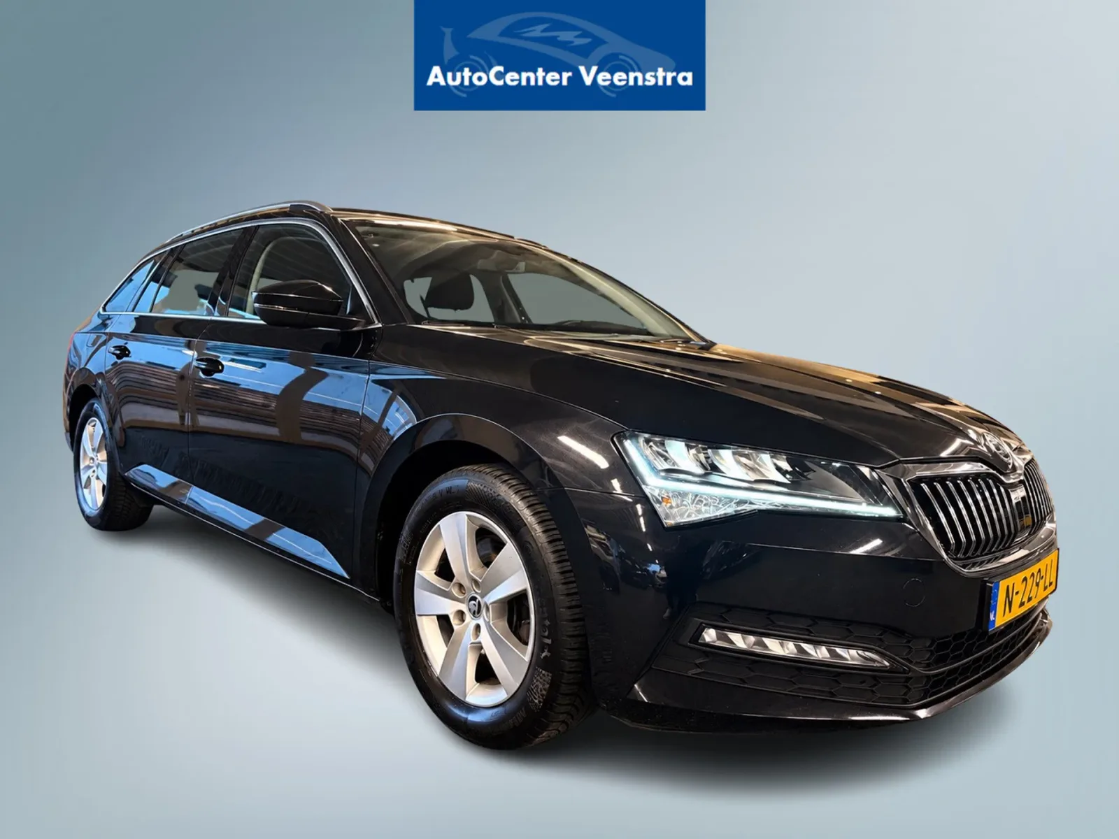Škoda Superb (2021) — foto 1