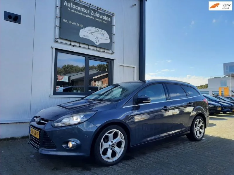 Ford Focus (2013) — foto 1