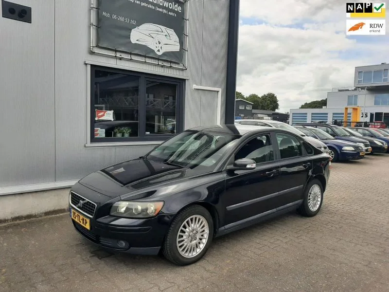 Volvo S40 (2006) — foto 1