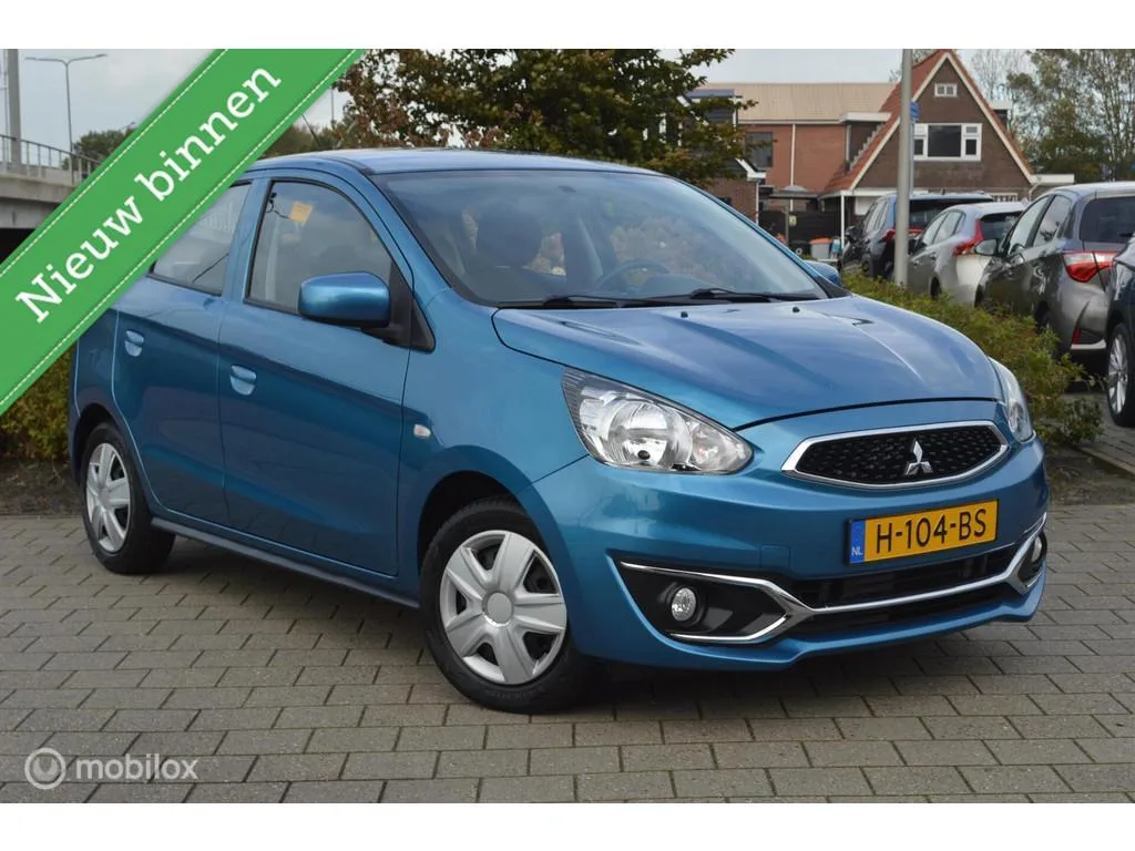 Mitsubishi Space Star (2020) — foto 1