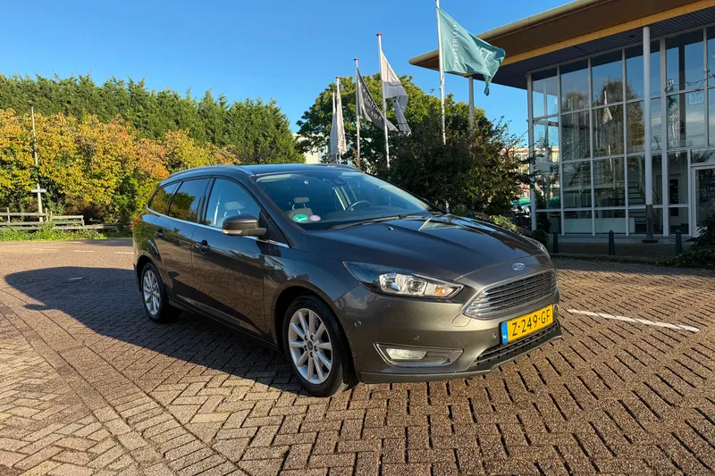 Ford Focus (2016)
