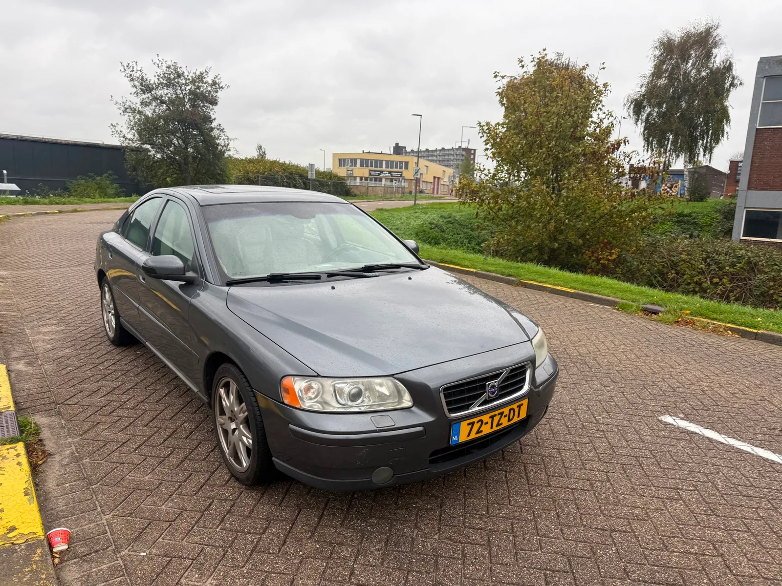 Volvo S60 (2007) — foto 1