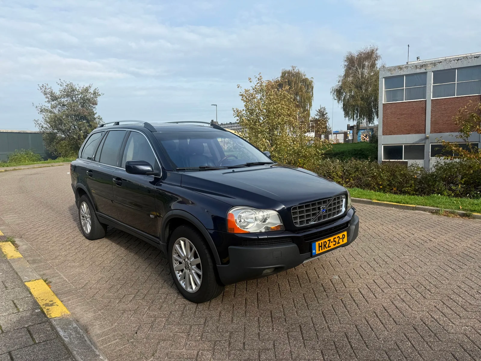 Volvo XC90 (2005) — foto 1