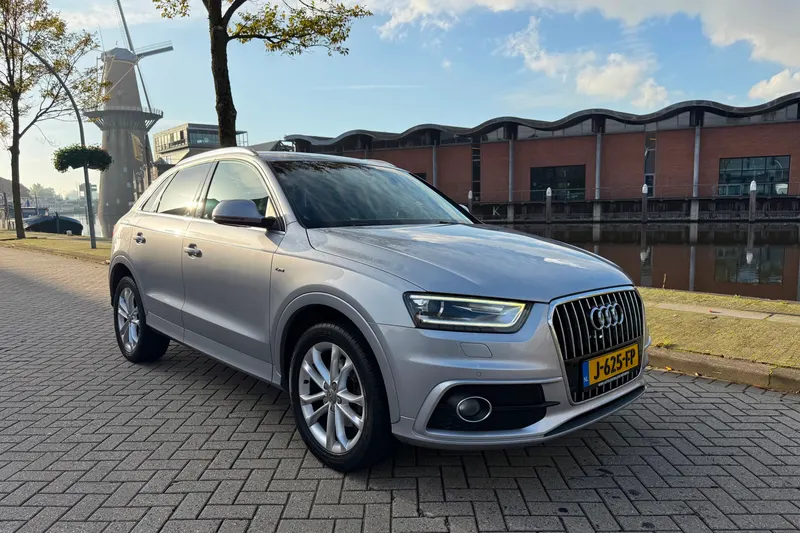 Audi Q3 (2015)