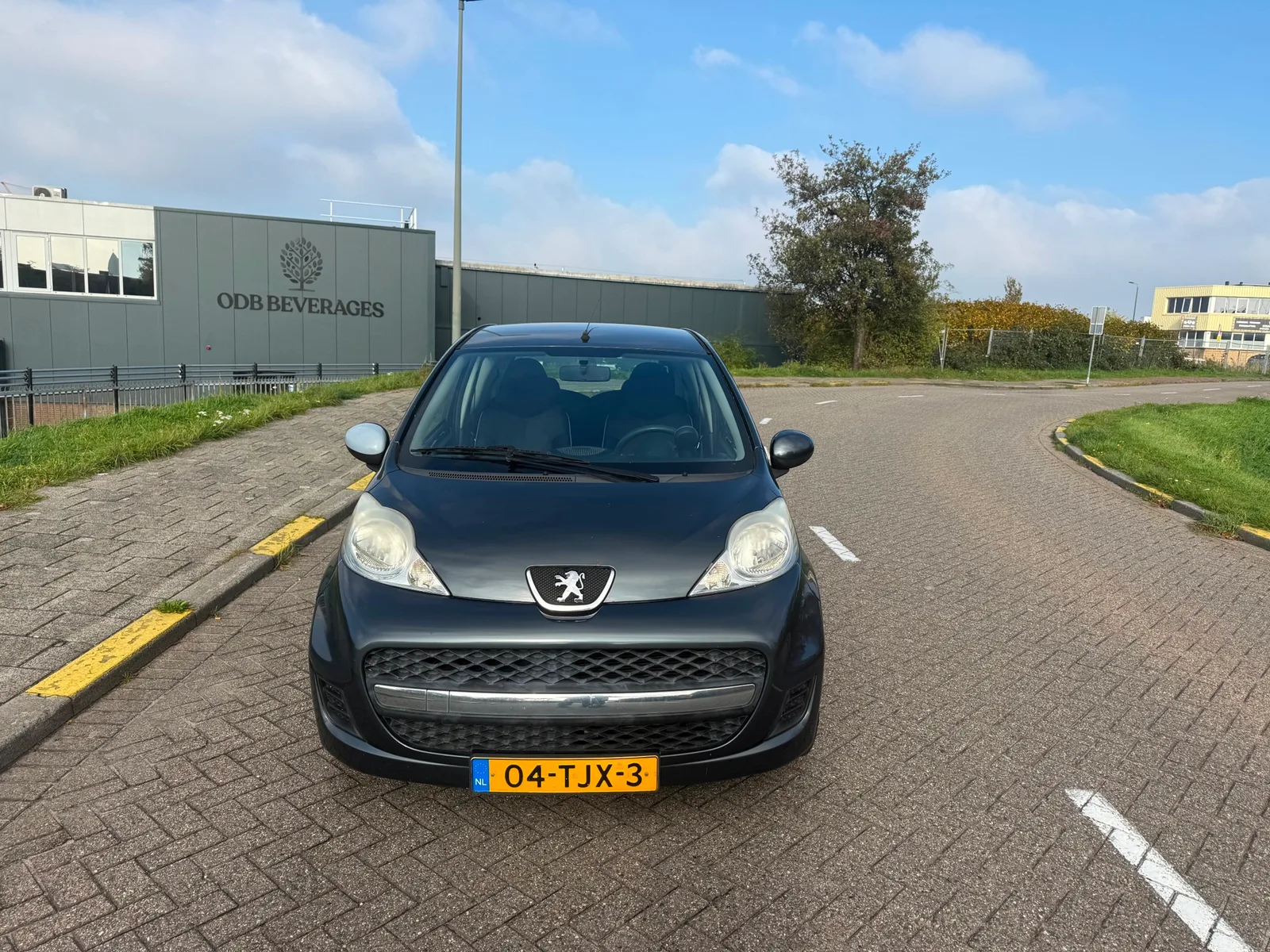 Peugeot 107 (2012) — foto 1