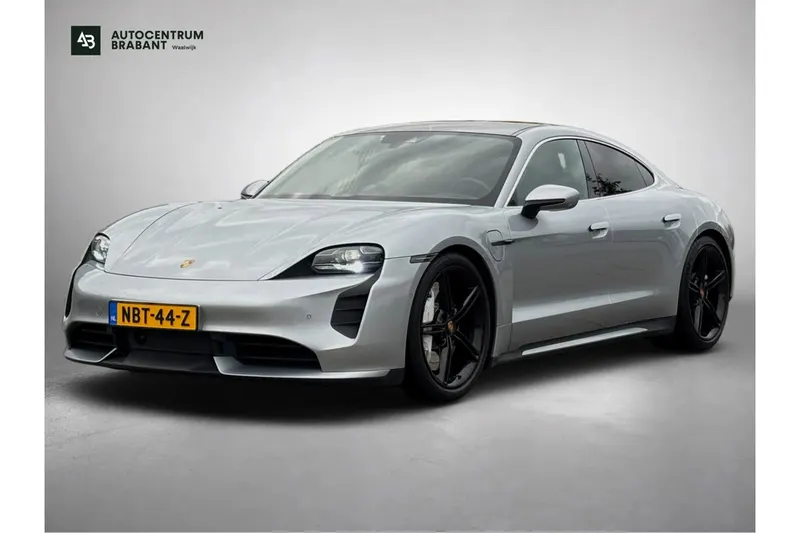 Porsche Taycan (2020)