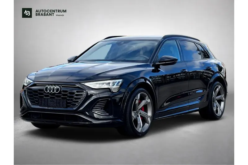 Audi SQ8 e-tron (2024)