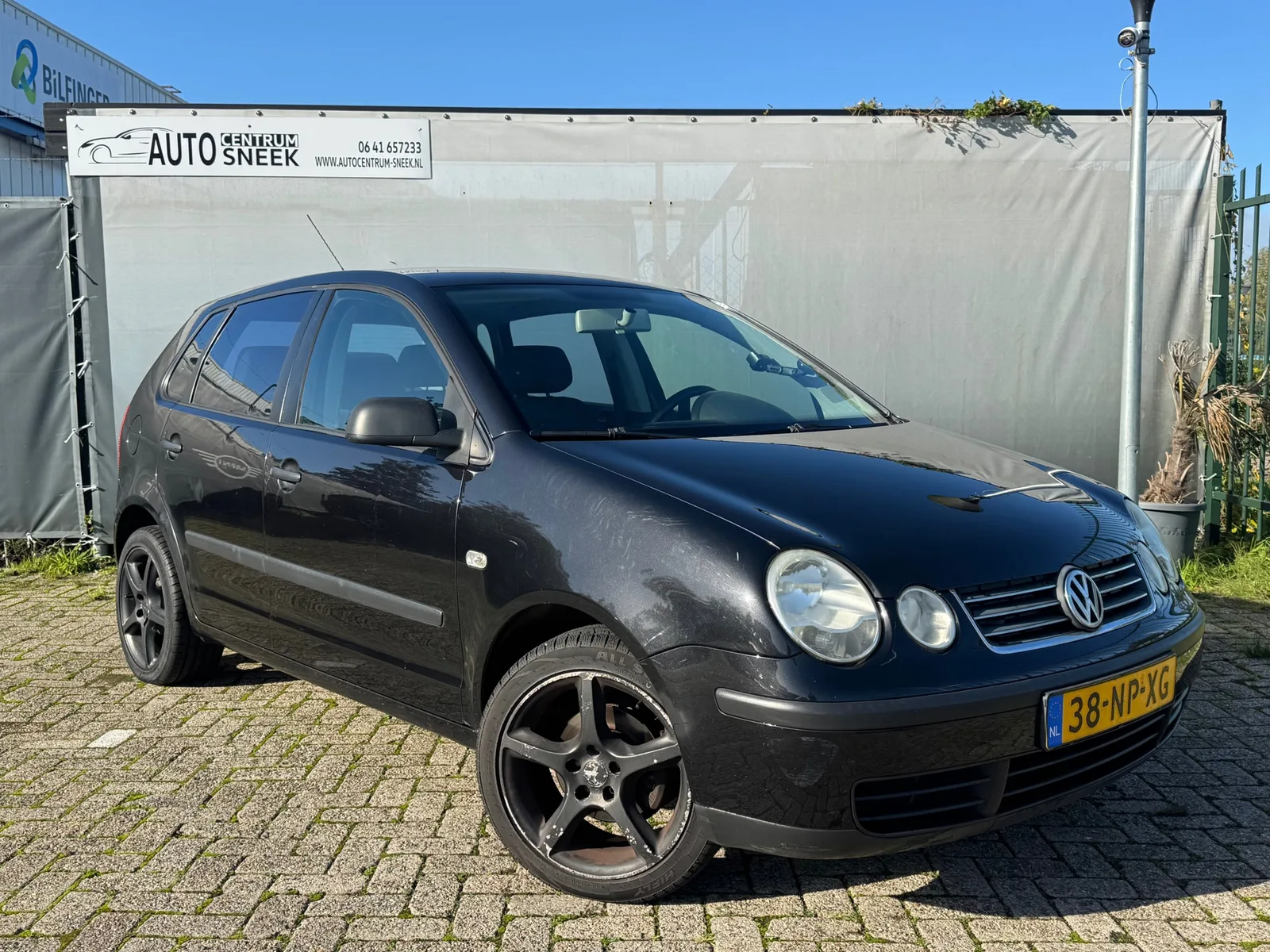 Volkswagen Polo (2004) — foto 1