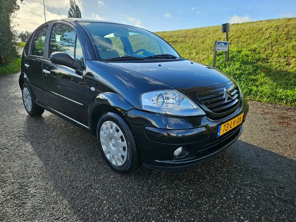 Citroën C3 (2003) — foto 1