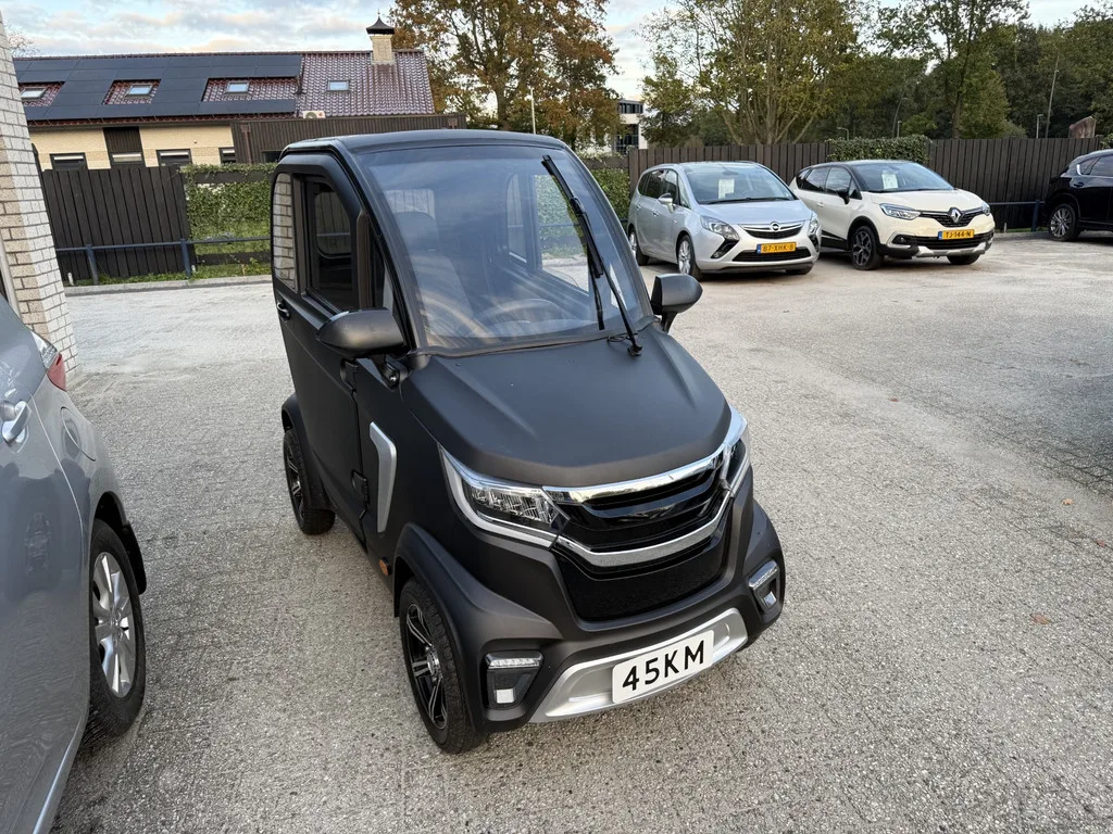 Killerbee automaat/camera (2025) — foto 1