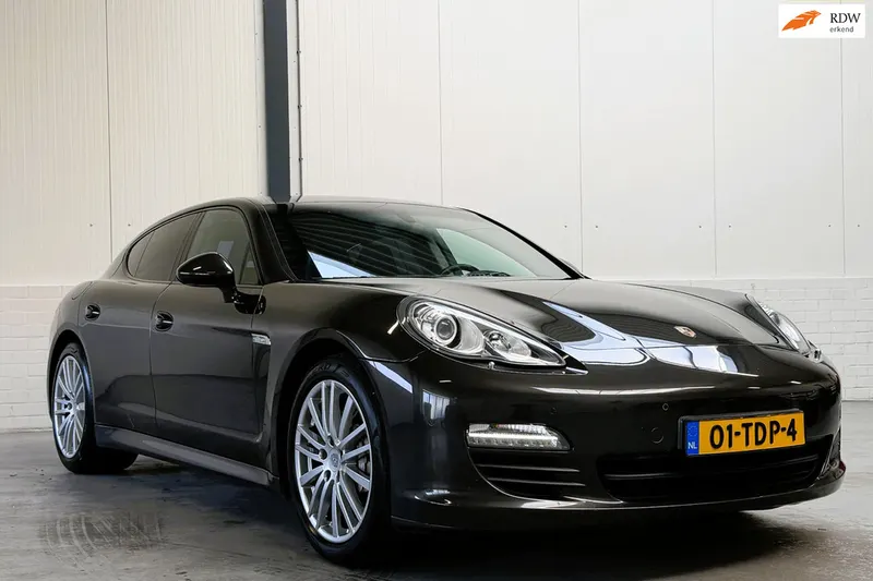 Porsche Panamera (2012)
