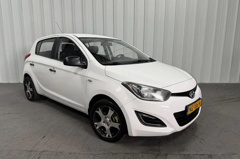 Hyundai i20 (2013)
