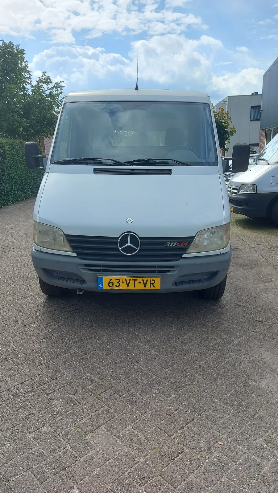 Mercedes-Benz Sprinter (2001) — foto 1