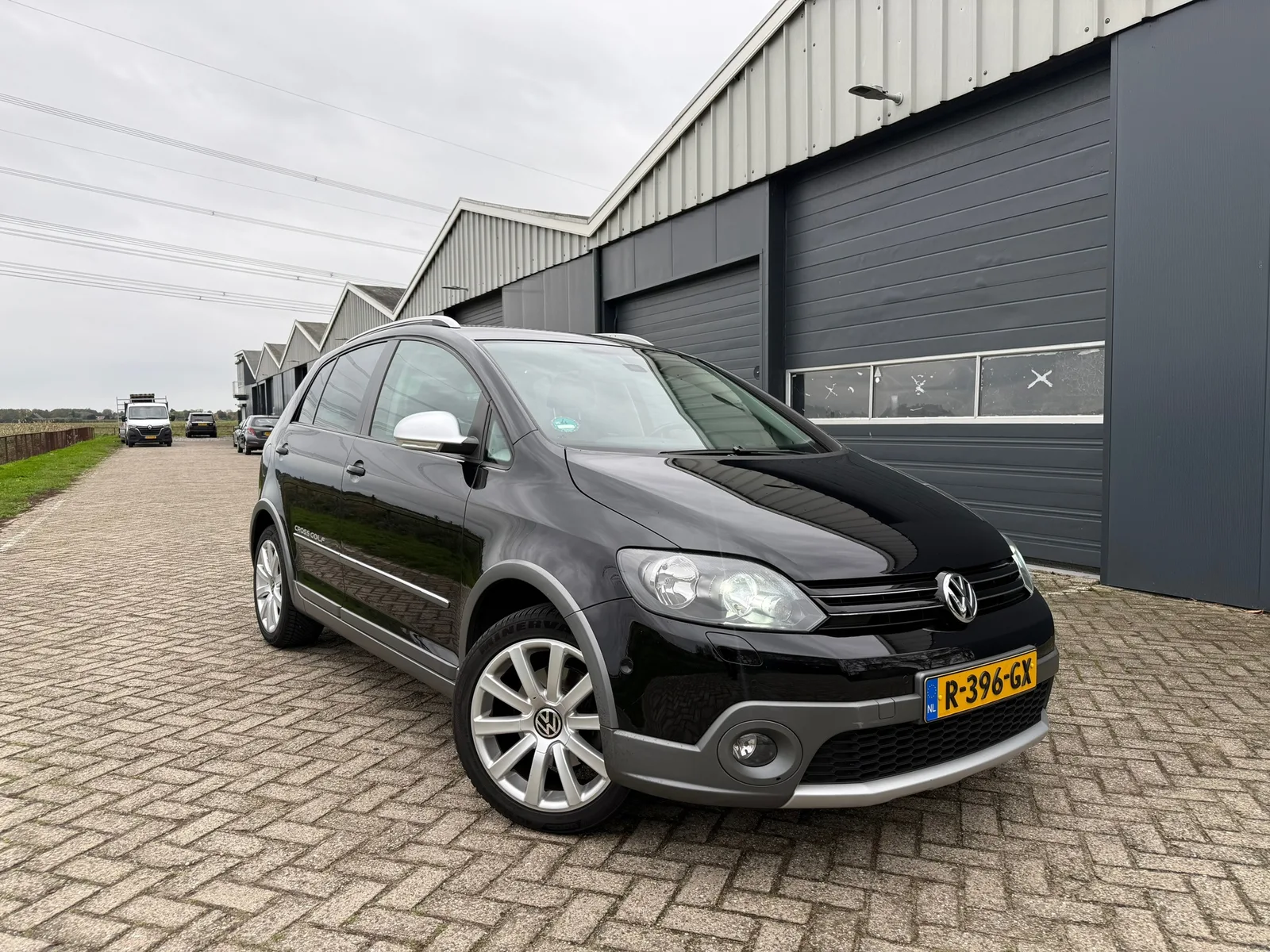 Volkswagen Golf (2010) — foto 1