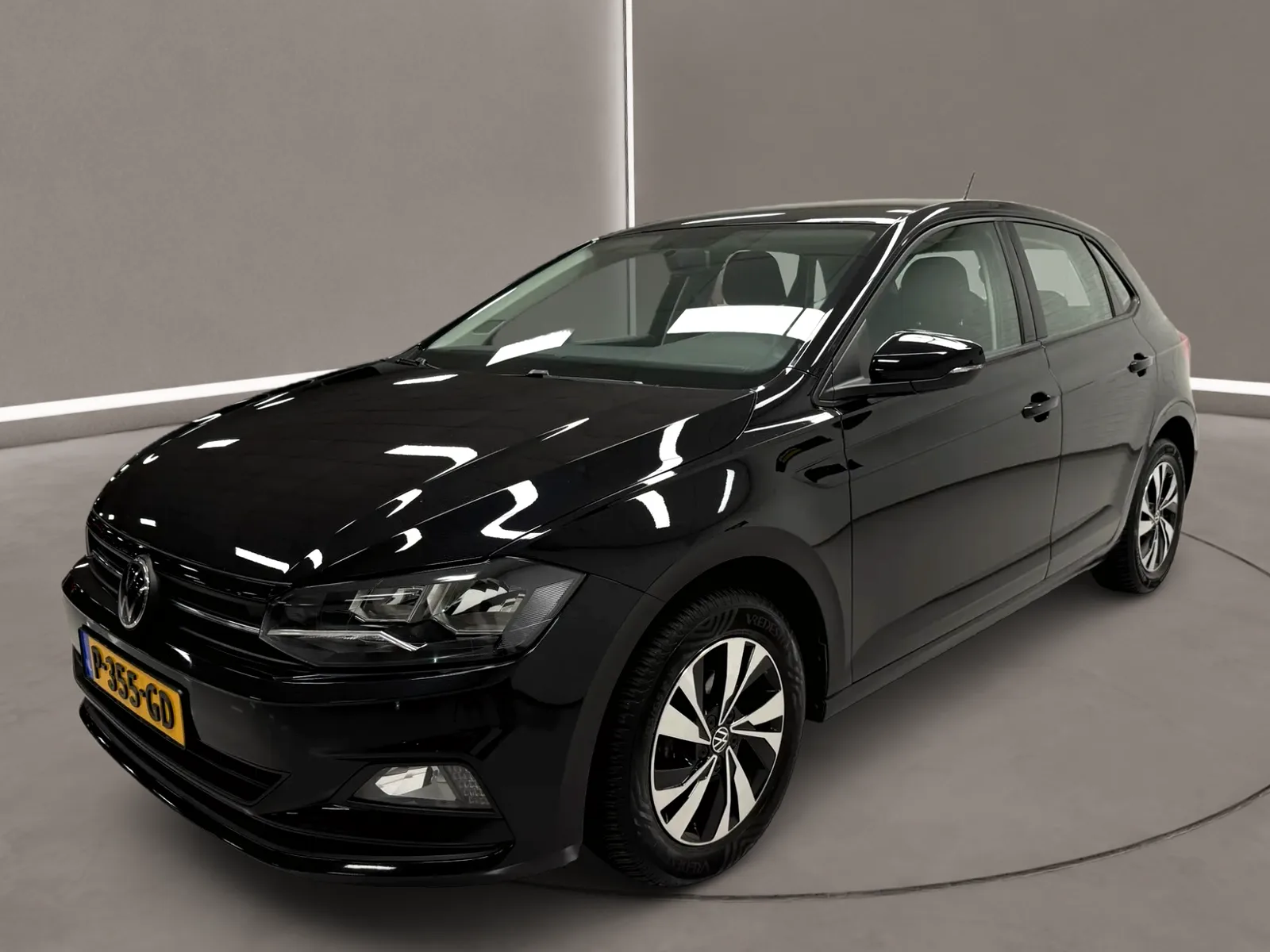 Volkswagen Polo (2021) — foto 1