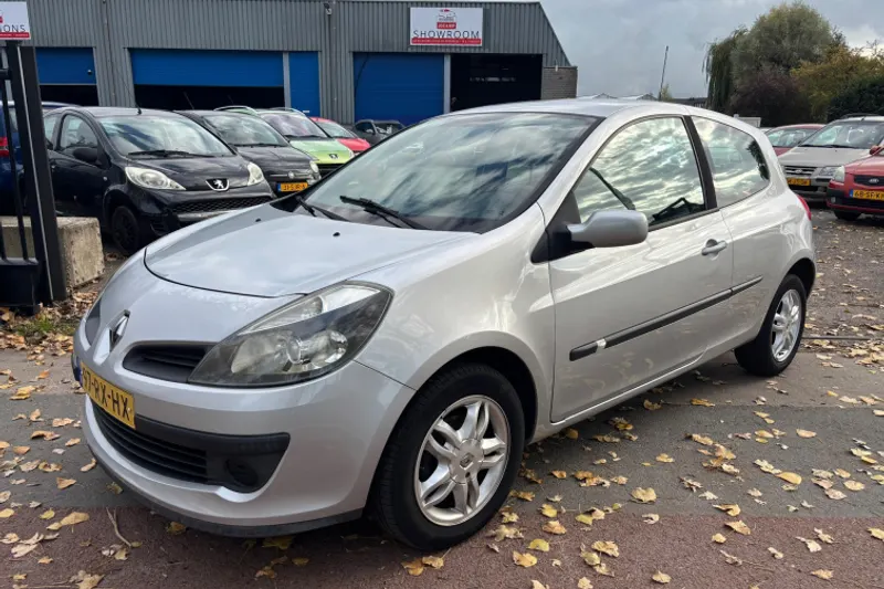 Renault Clio (2005)