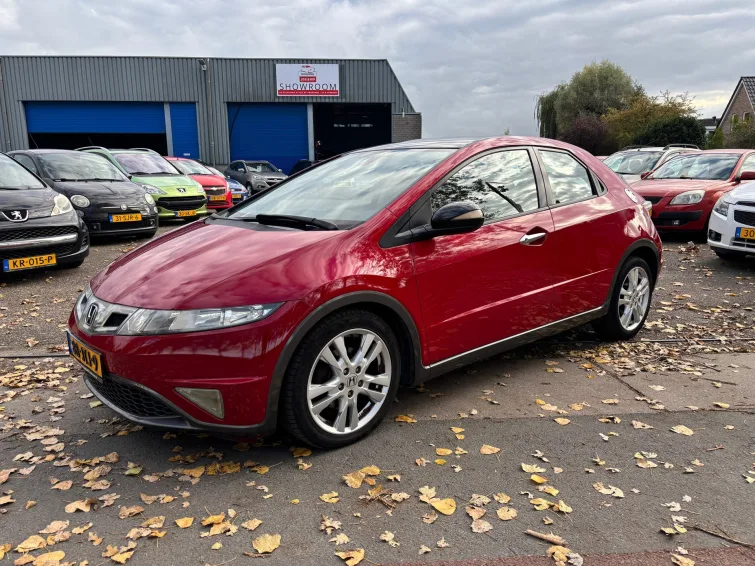 Honda Civic (2009) — foto 1