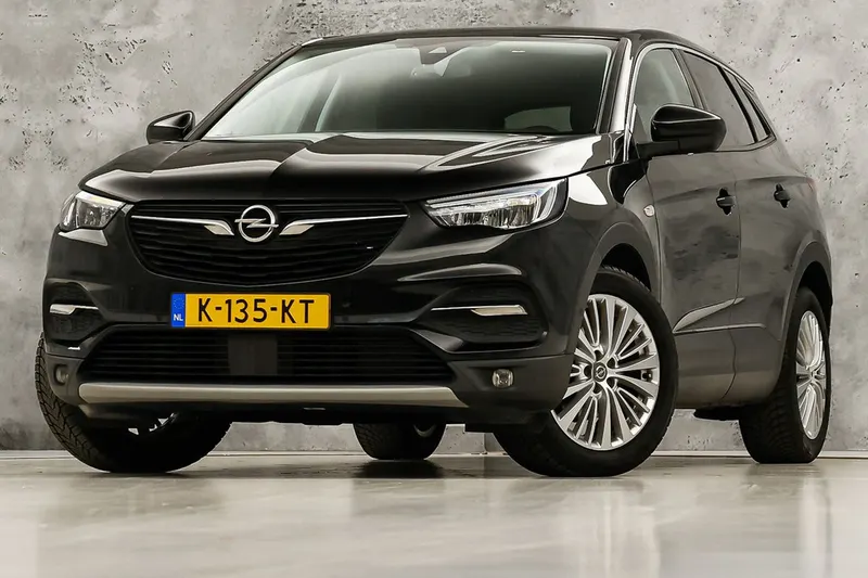 Opel Grandland (2021)