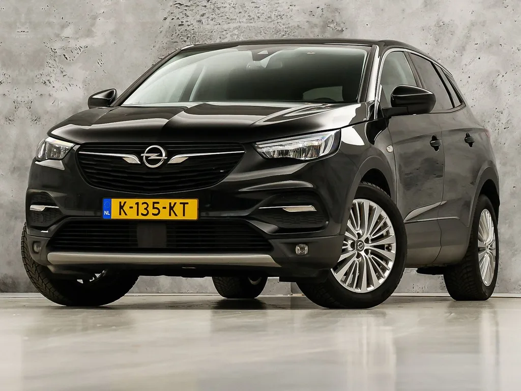Opel Grandland (2021) — foto 1