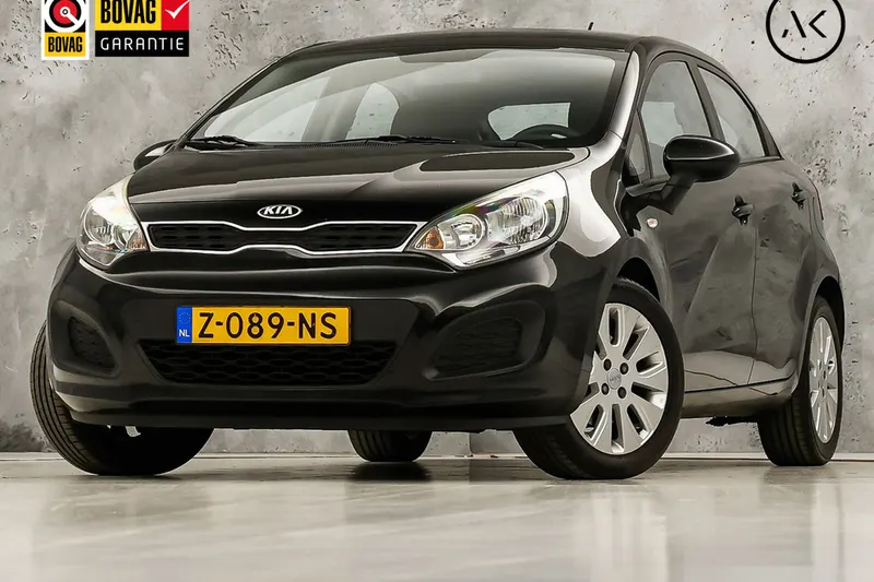 Kia Rio (2013)