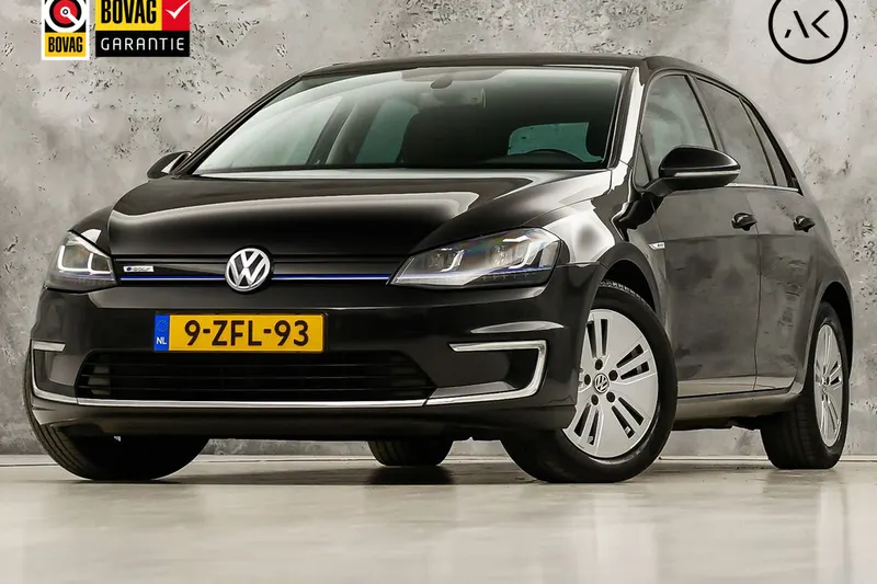 Volkswagen e-Golf (2015)