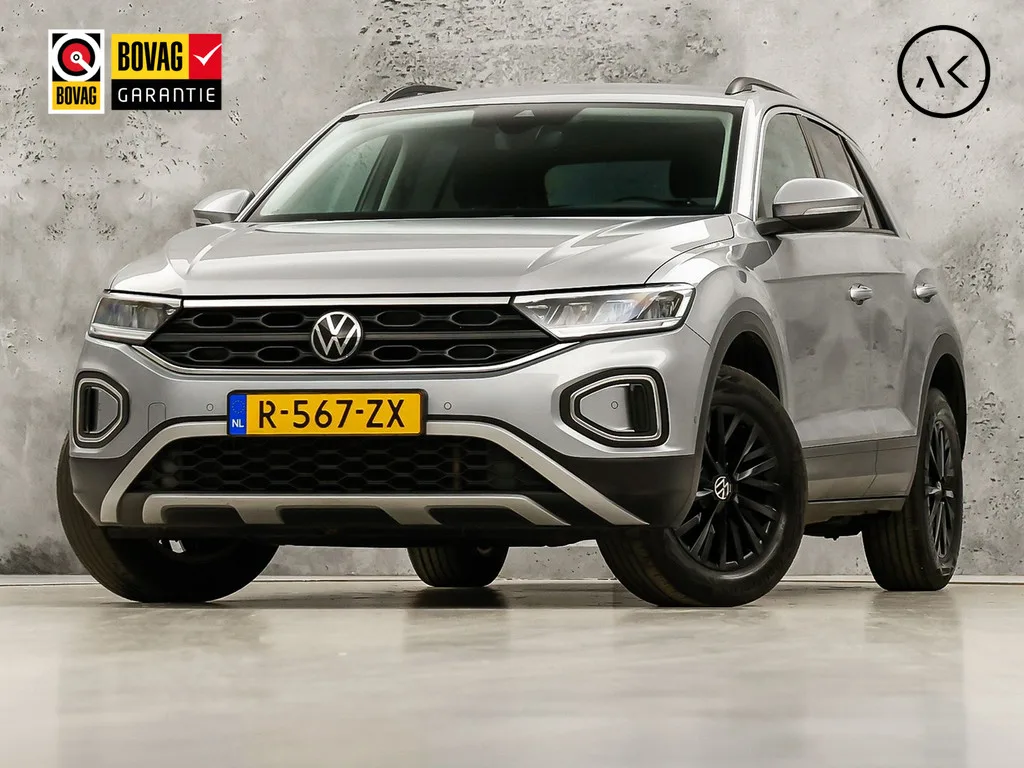 Volkswagen T-Roc (2023) — foto 1
