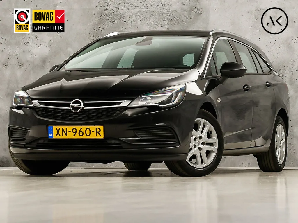 Opel Astra (2019) — foto 1