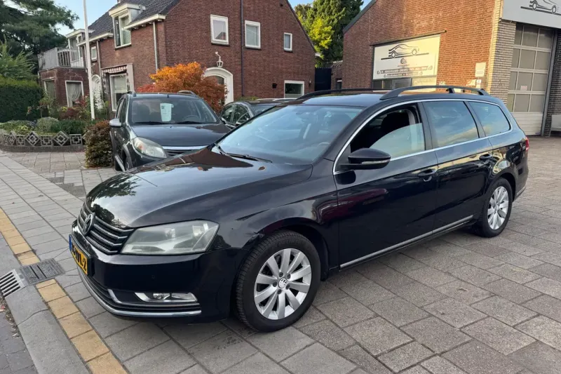 Volkswagen Passat (2011)