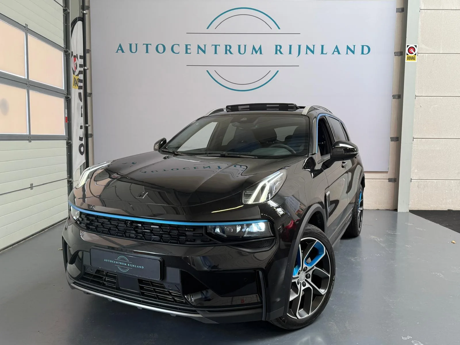 Lynk & Co 01 (2023) — foto 1