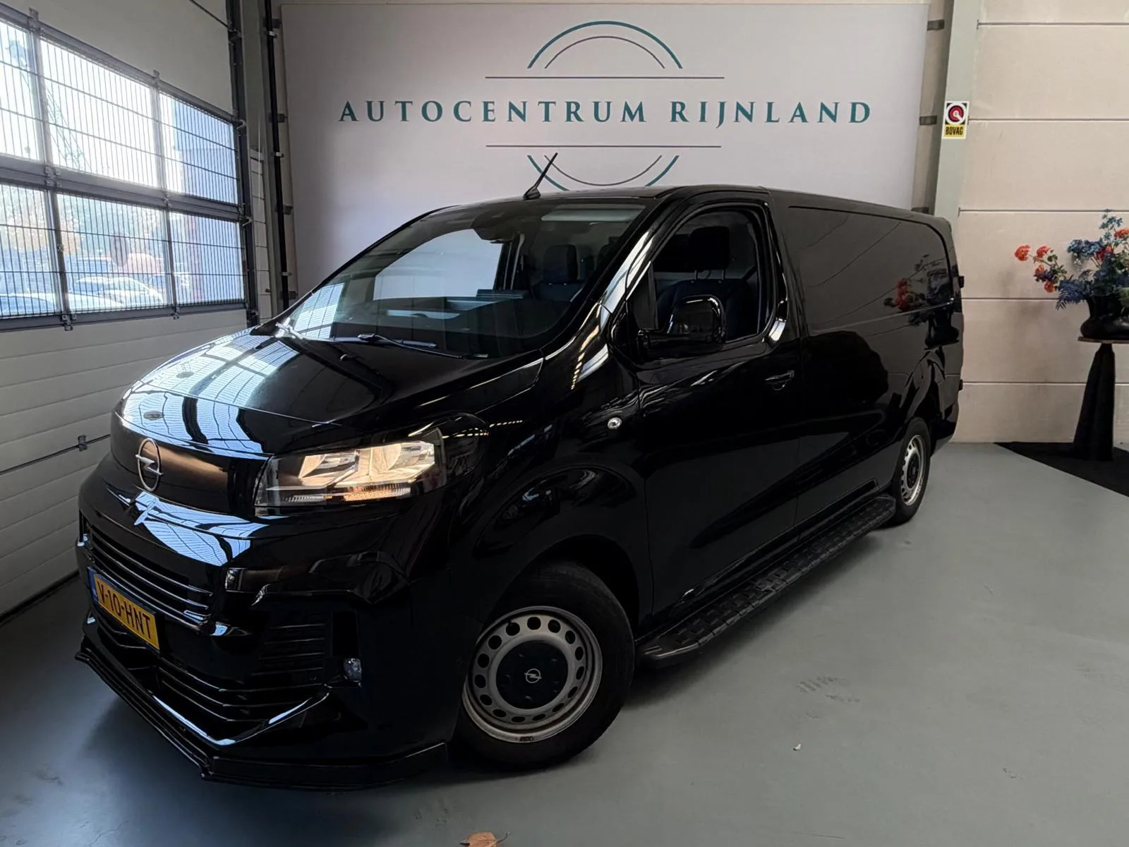 Opel Vivaro (2024) — foto 1