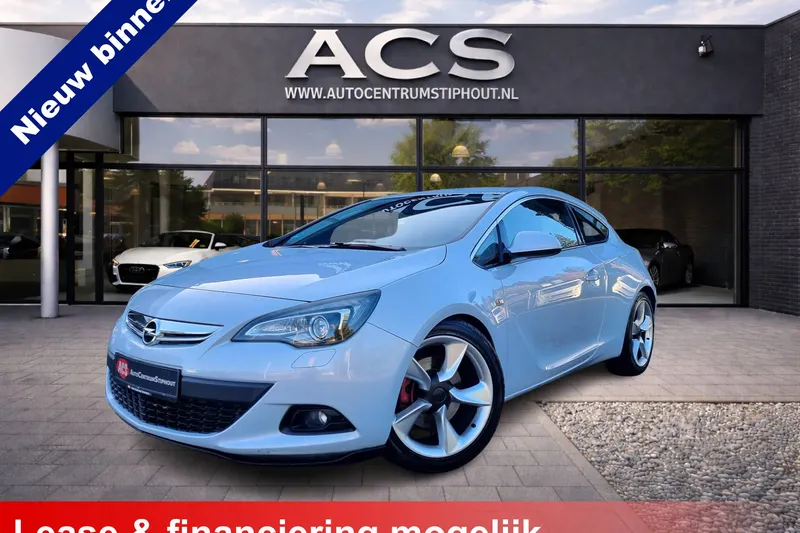 Opel Astra (2013)
