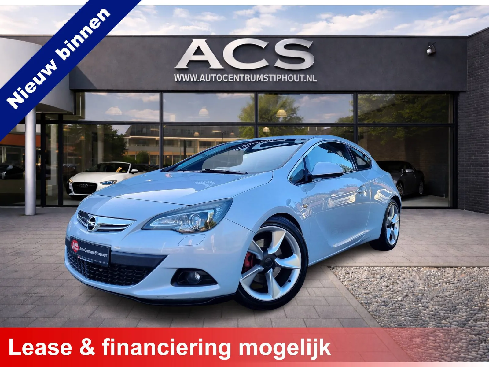 Opel Astra (2013) — foto 1