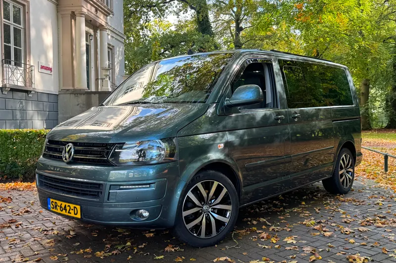 Volkswagen Multivan (2009)