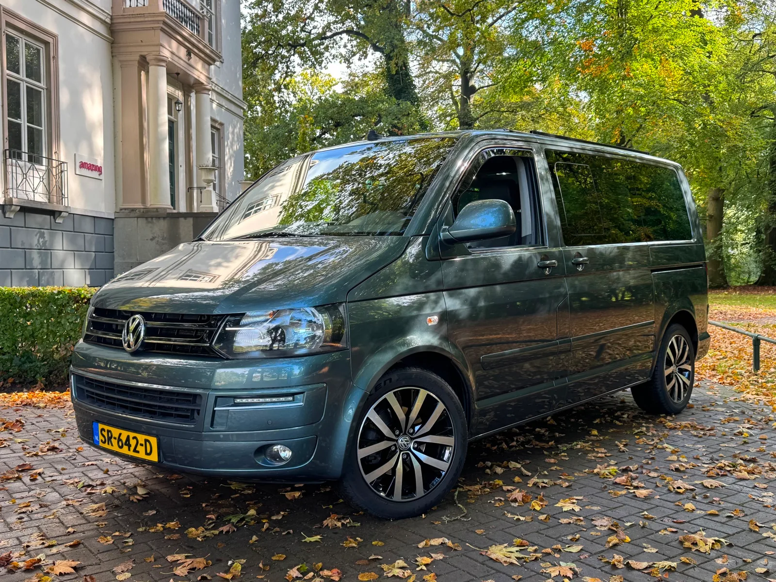 Volkswagen Multivan (2009) — foto 1