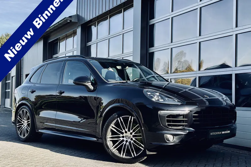 Porsche Cayenne (2016)