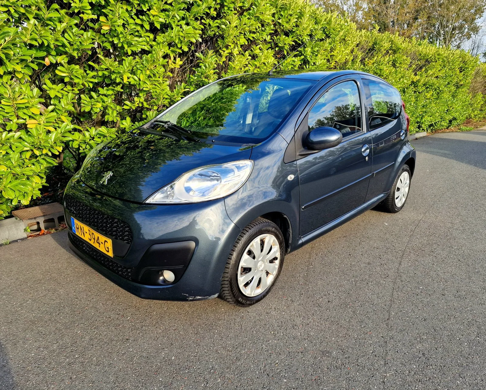 Peugeot 107 (2012) — foto 1