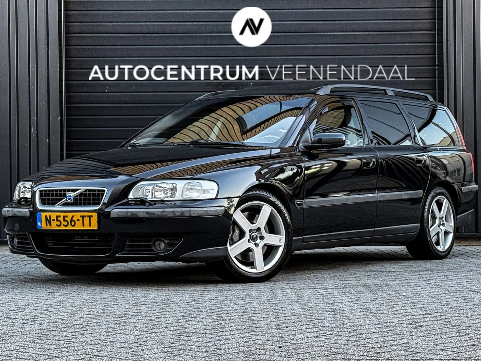 Volvo V70 (2003) — foto 1