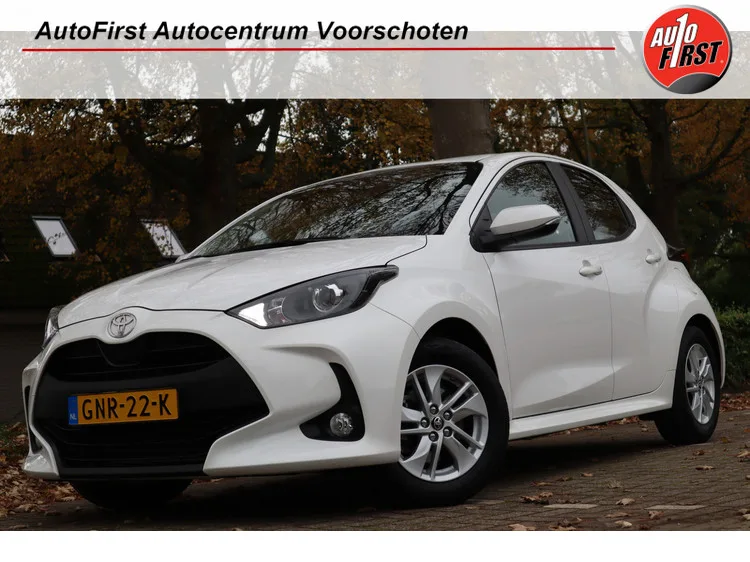 Toyota Yaris (2024) — foto 1
